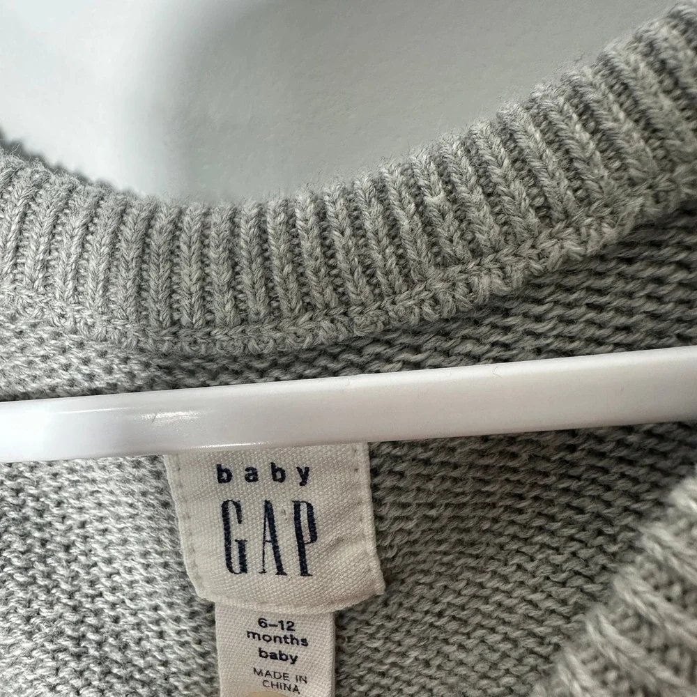 Gap Romper Baby 6-12 Months Grey Rainbow Striped Knit Cotton Jumpsuit Sweater